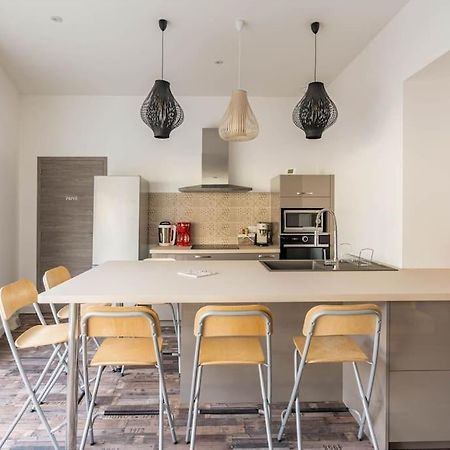 Superbe Appartement Avec Parking Gratuit ลงส์-เลอ-โซนีเย ภายนอก รูปภาพ