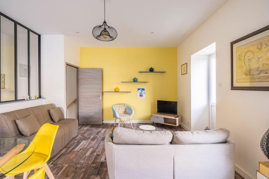 Superbe Appartement Avec Parking Gratuit ลงส์-เลอ-โซนีเย ภายนอก รูปภาพ
